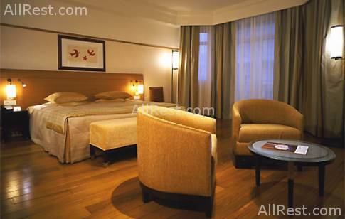 Hotel Martinez 23